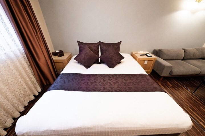 Room 125 of 239