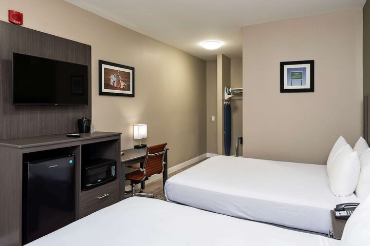 Room 22 of 50