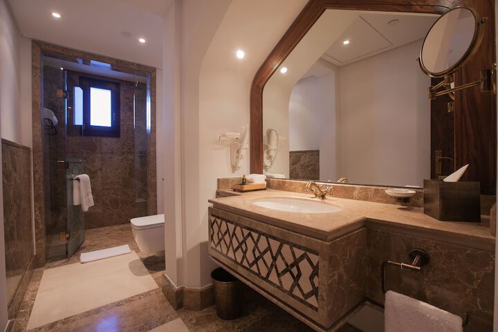 Bath Photo