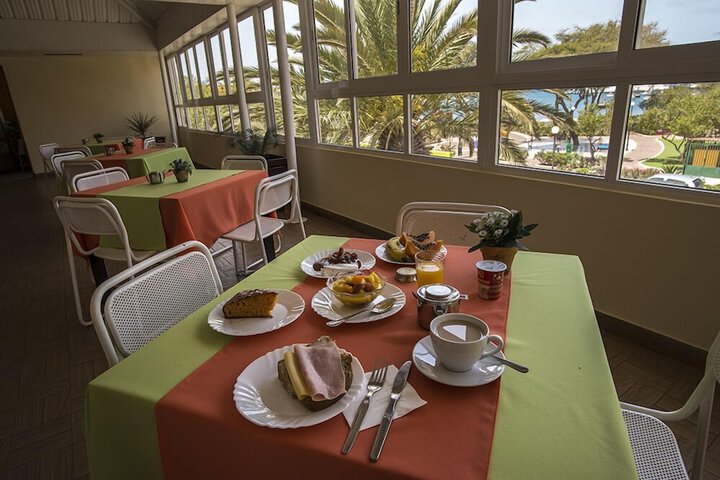 Dining Photos
