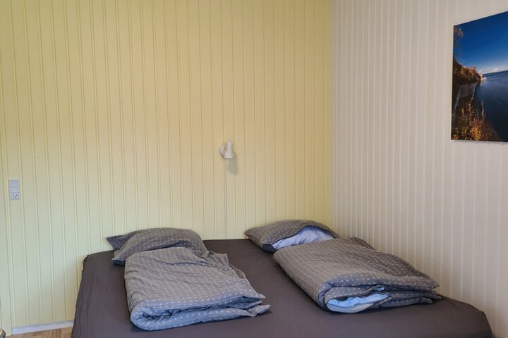 Room 18 of 110