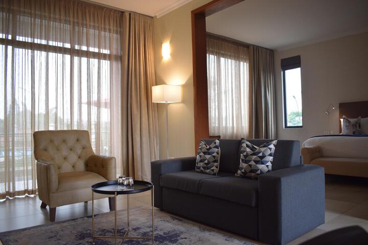 Room 27 of 29