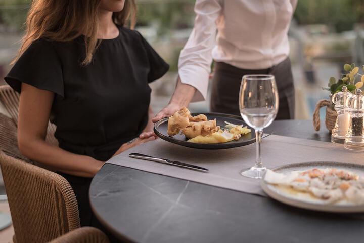 Dining 227 of 357