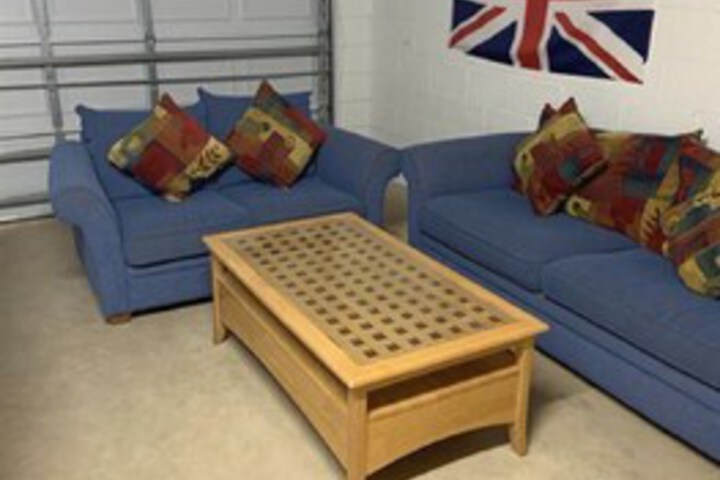 Room 11 of 27