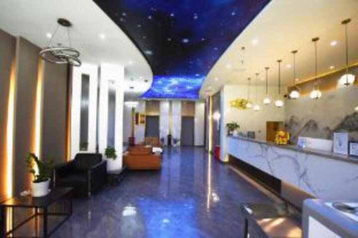 Star Shine Hotel