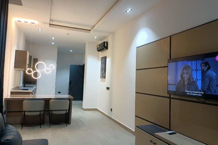 Room 28 of 52