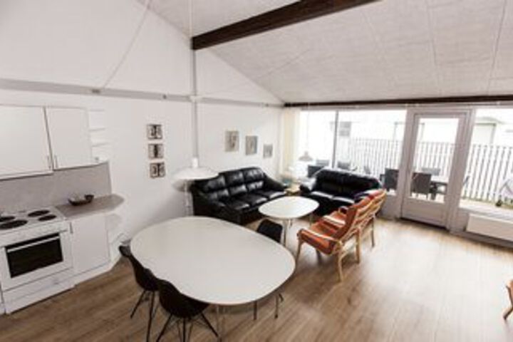 Room 38 of 85