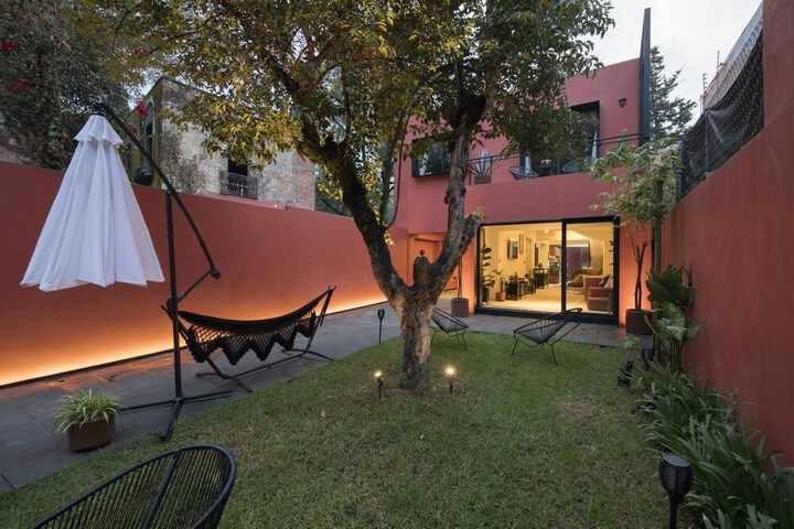 Terrace/Patio 47 of 130