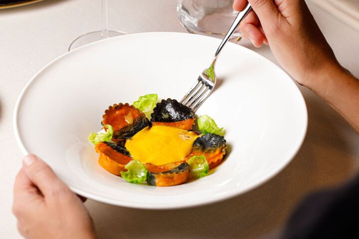 Dining 145 of 188