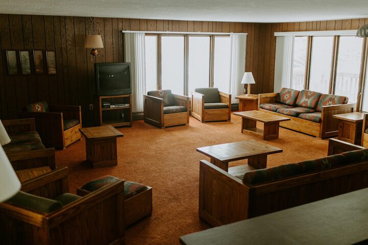 Room 67 of 132