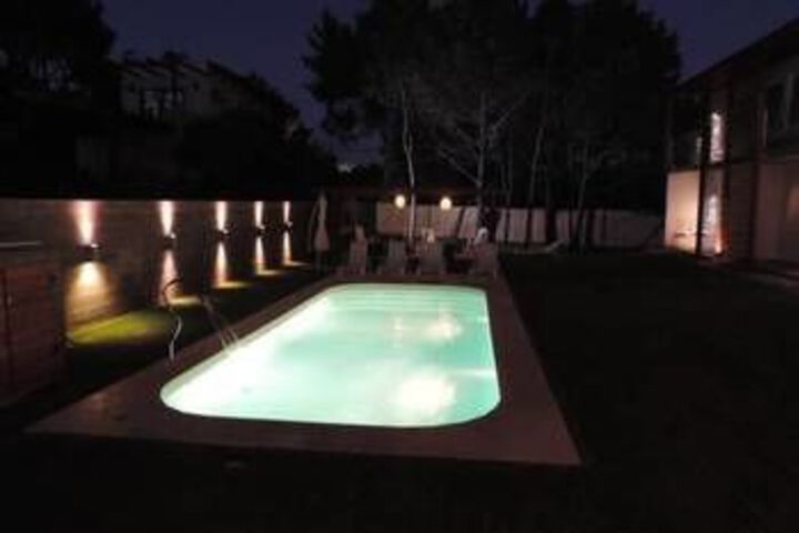 Pool 14 of 19