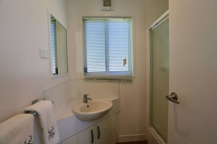 Room 40 of 53