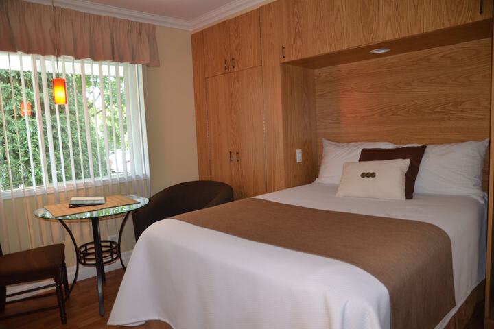 Room 12 of 49