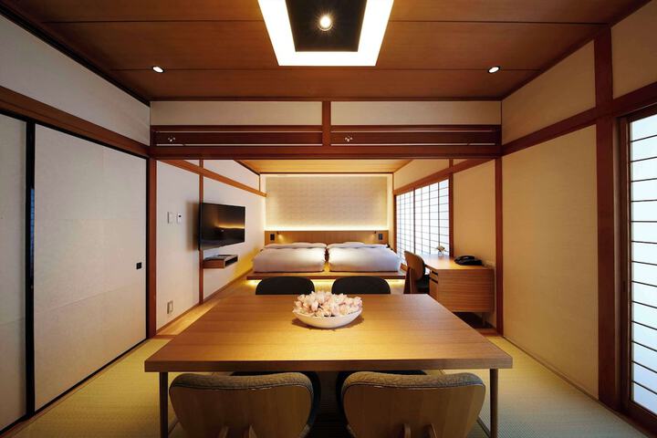 Room 30 of 155