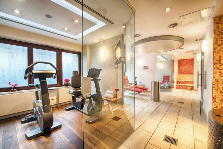 Hotel Gym