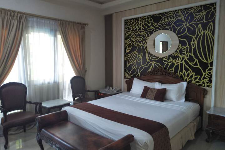 Room 27 of 57