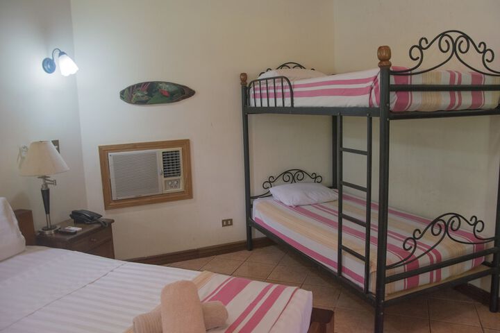 Room 5 of 84