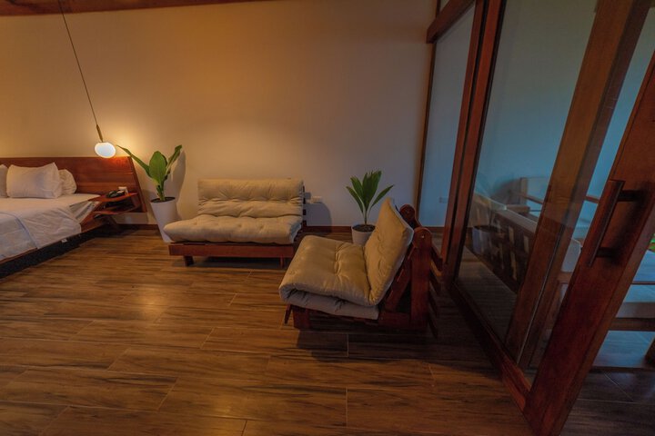 Room 7 of 30