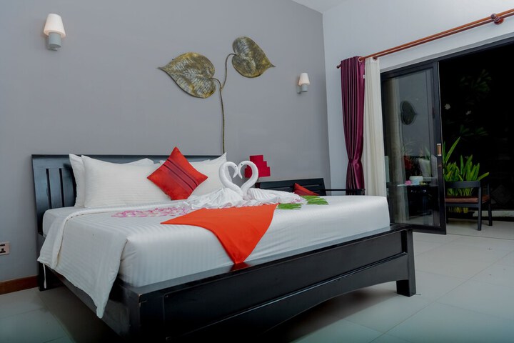 Room 14 of 80