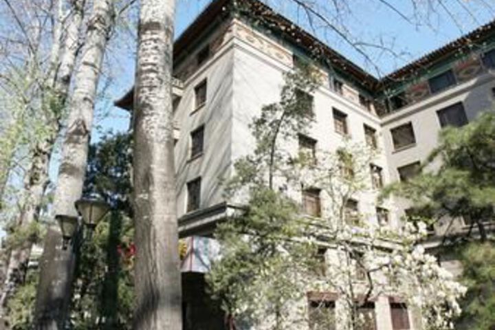 Hotel 3 of 143