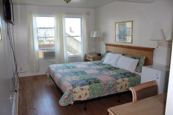 Room 6 of 39