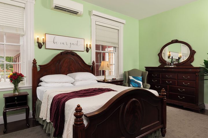 Room 5 of 55