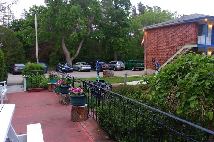Property Grounds 20 of 30