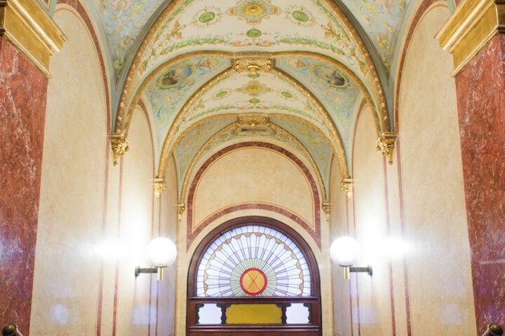 Guest Lobby
