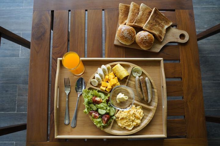 Breakfast/Coffee Service 71 of 80