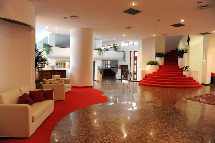 Hotel Lobby