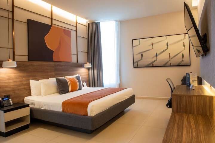 Room 28 of 57