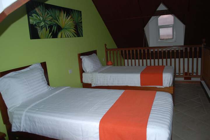 Room 9 of 49