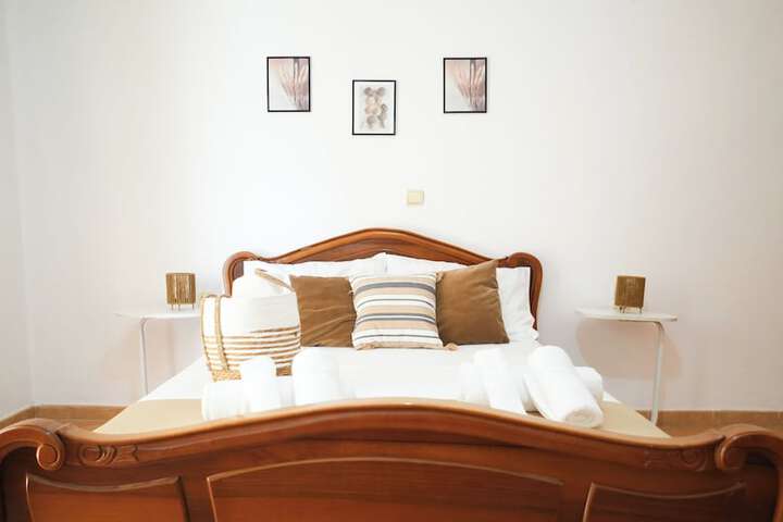 Room 19 of 104