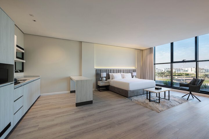 Room 30 of 68