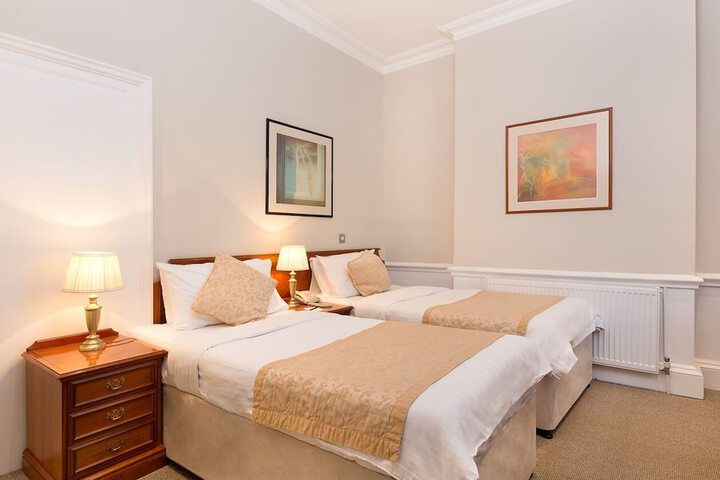 Room 10 of 58