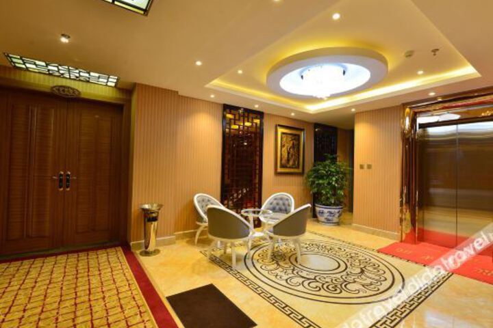 Hotel Interior 4 of 14