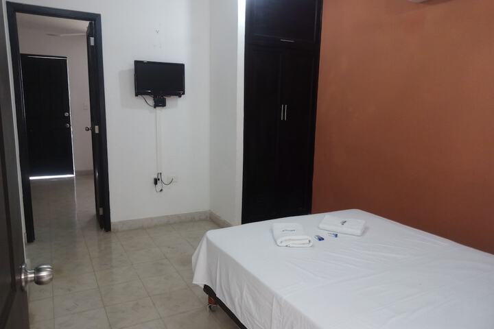 Room 9 of 42