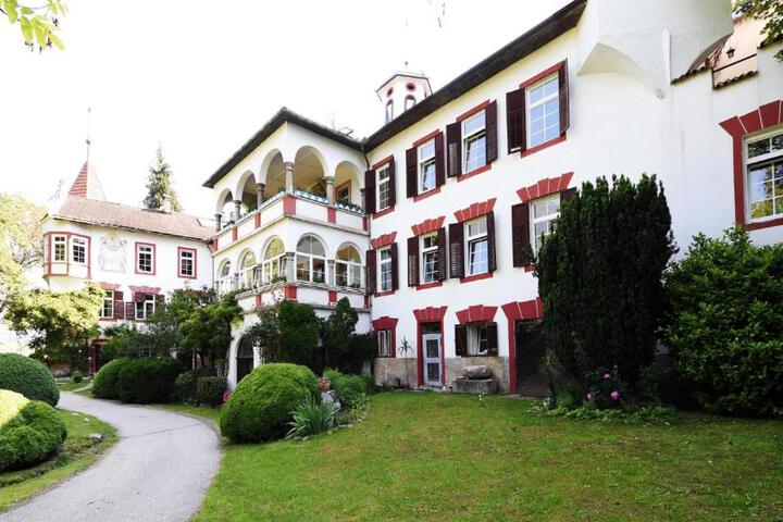 Castel Campan