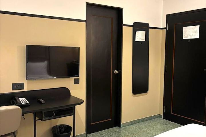 Room 21 of 67