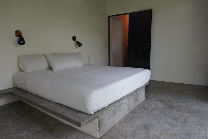 Room 49 of 125