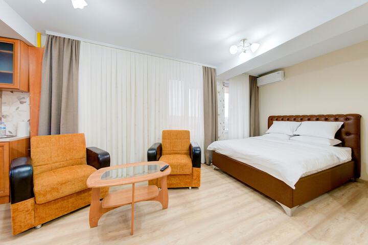 Room 18 of 29