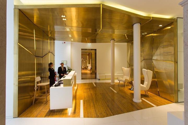 Hotel Lobby