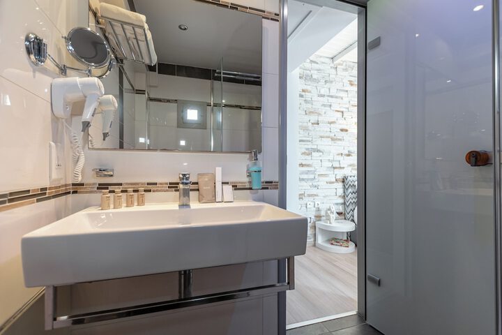 Bath Interior
