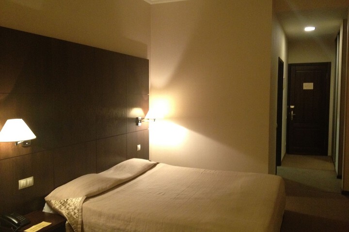Room 10 of 53