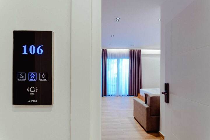 Room 17 of 88