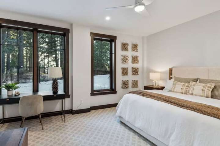 Room 201 of 828