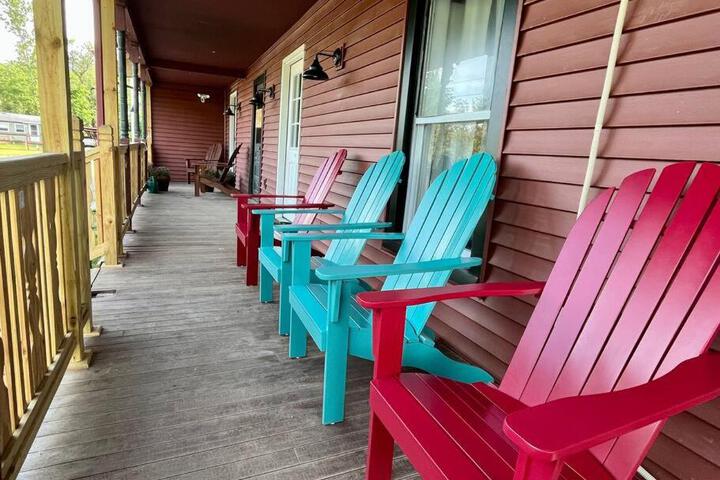 5 Bed 3 bath Apt Near Jiminy Peak Berkshires