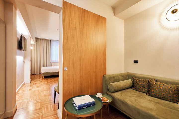 Room 81 of 139