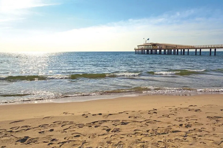 Beach 10 of 15