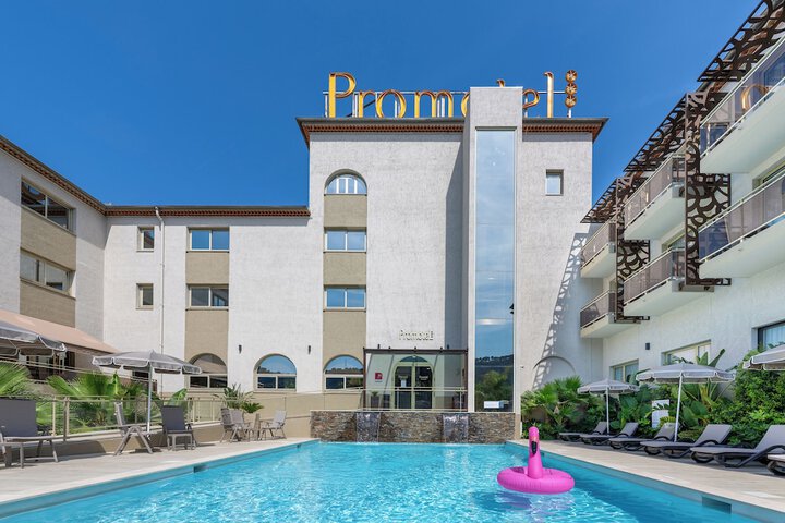Hotel 72 of 81